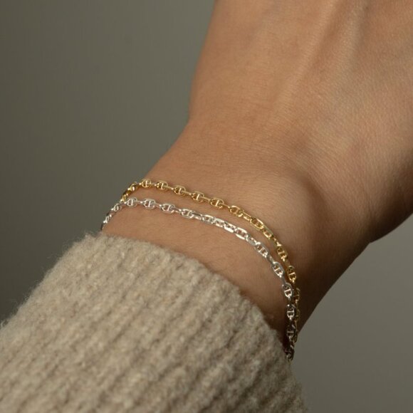 NWT Alanis Rolo Marina DC Link Bracelet // 14kt Italian Gold Vermeil - Picture 4 of 4